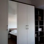 Alexxanders & 아파트 *
