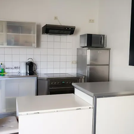 Alexxanders & Apartment *