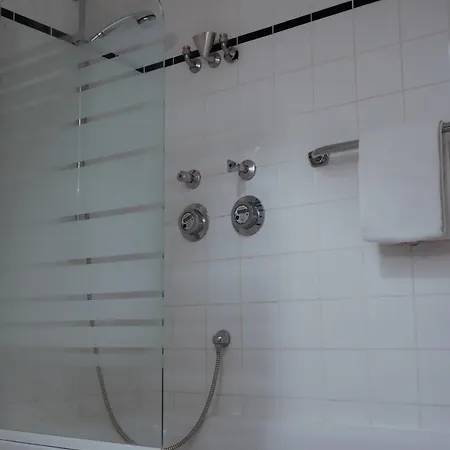 Alexxanders & Apartamento