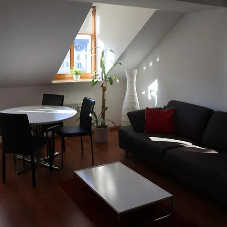 Alexxanders & Apartment